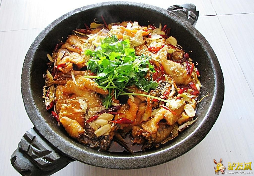 石锅鱼2.jpg